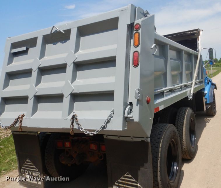image for item FX9198 2004 Sterling L-Line  dump truck