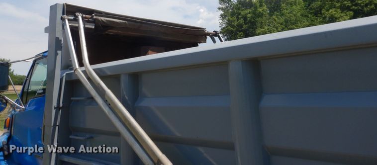 image for item FX9198 2004 Sterling L-Line  dump truck