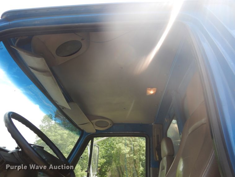 image for item FX9198 2004 Sterling L-Line  dump truck