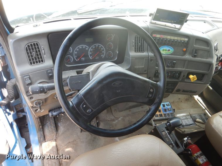 image for item FX9198 2004 Sterling L-Line  dump truck