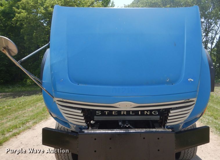 image for item FX9198 2004 Sterling L-Line  dump truck