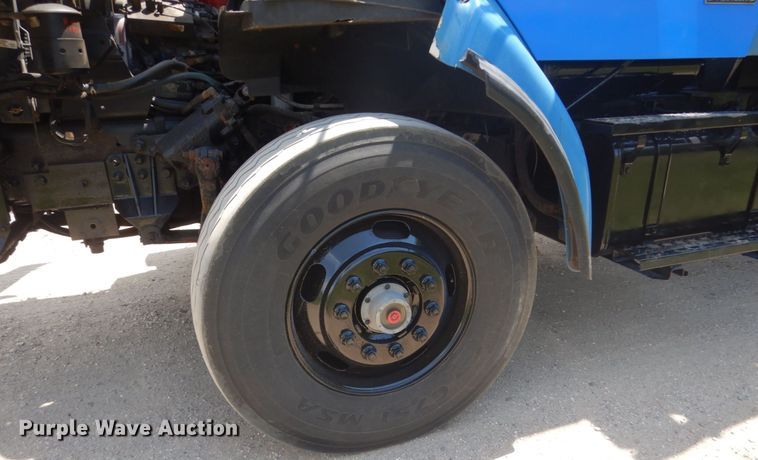 image for item FX9198 2004 Sterling L-Line  dump truck