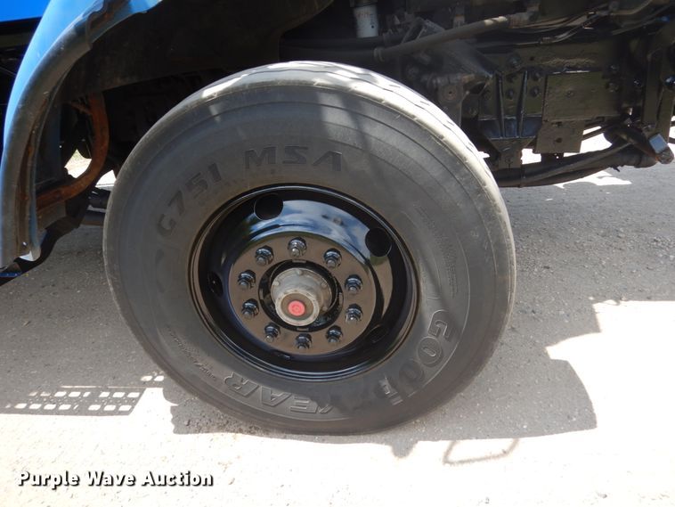 image for item FX9198 2004 Sterling L-Line  dump truck