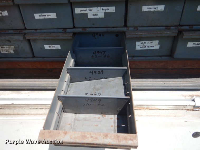 image for item FX9200 2003 International 4300  bucket truck