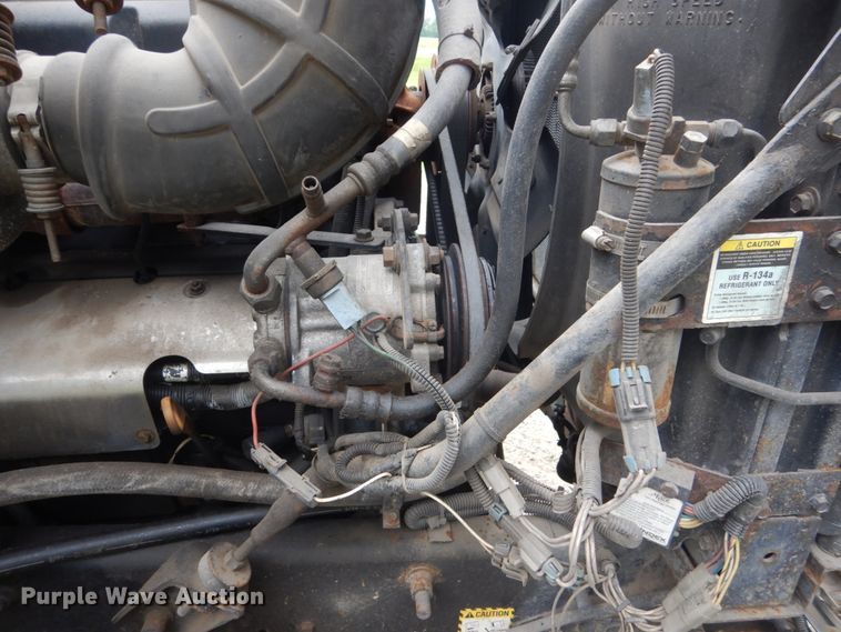 image for item GA9025 1998 Mack CH613  semi truck