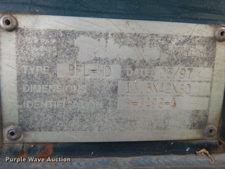 image for item GA9027 1992 Mack RD690S  dump truck