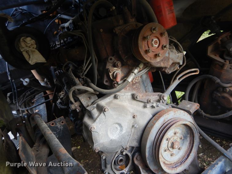 image for item GA9027 1992 Mack RD690S  dump truck