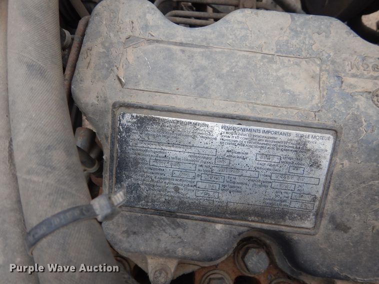 image for item GA9028 1995 Mack RD690S  dump truck