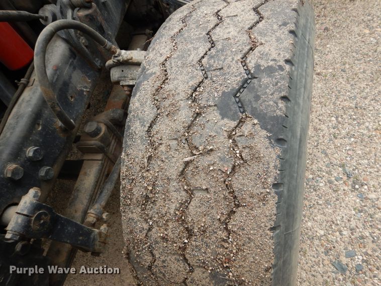 image for item GA9028 1995 Mack RD690S  dump truck