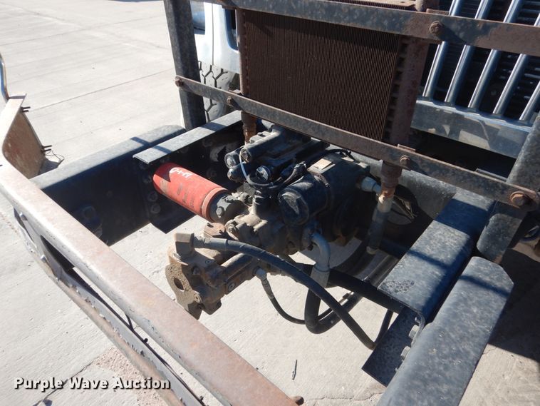 image for item GA9032 2005 International 7400  ready mix truck