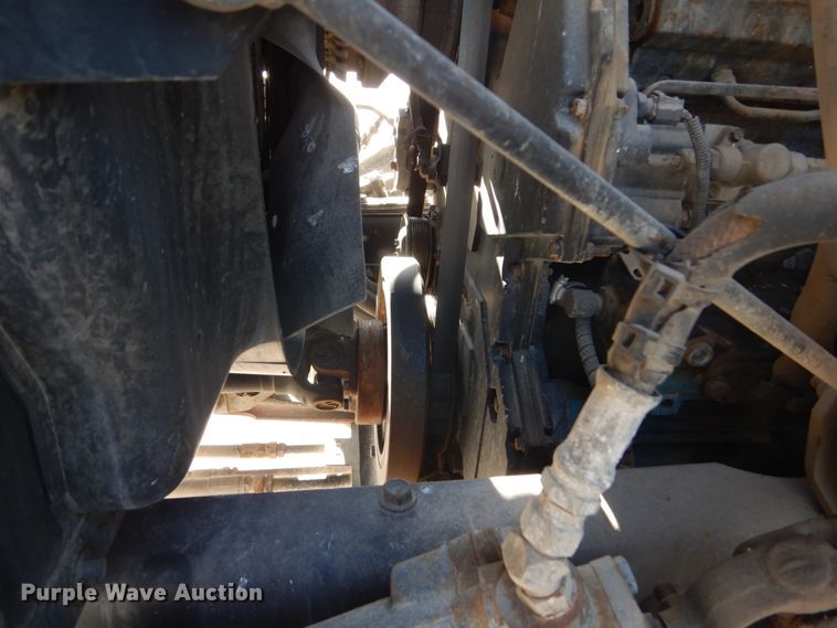 image for item GA9032 2005 International 7400  ready mix truck