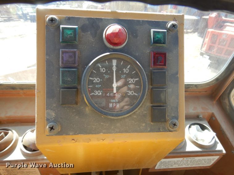 image for item GA9035 1992 Furukawa FL200-I  wheel loader