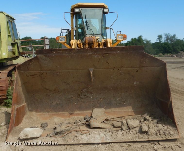 image for item GA9037 1997 Komatsu WA500-1LE  wheel loader