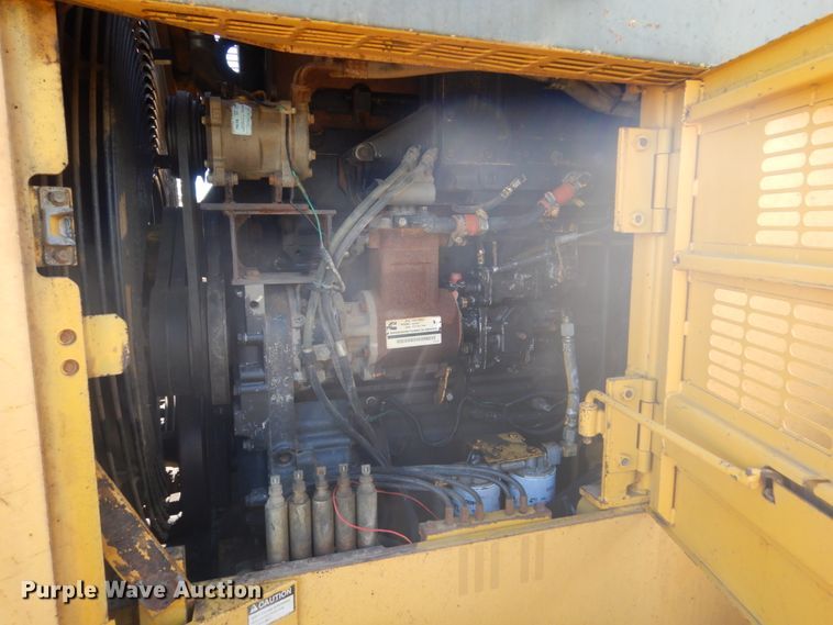 image for item GA9037 1997 Komatsu WA500-1LE  wheel loader