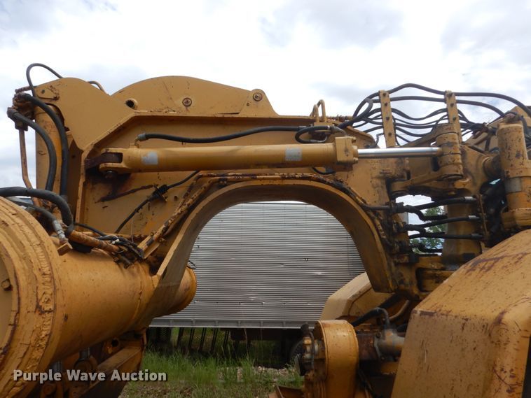 image for item GA9038 1975 Caterpillar 627B  conventional scraper