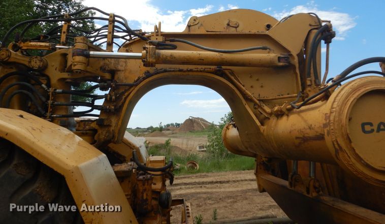 image for item GA9038 1975 Caterpillar 627B  conventional scraper