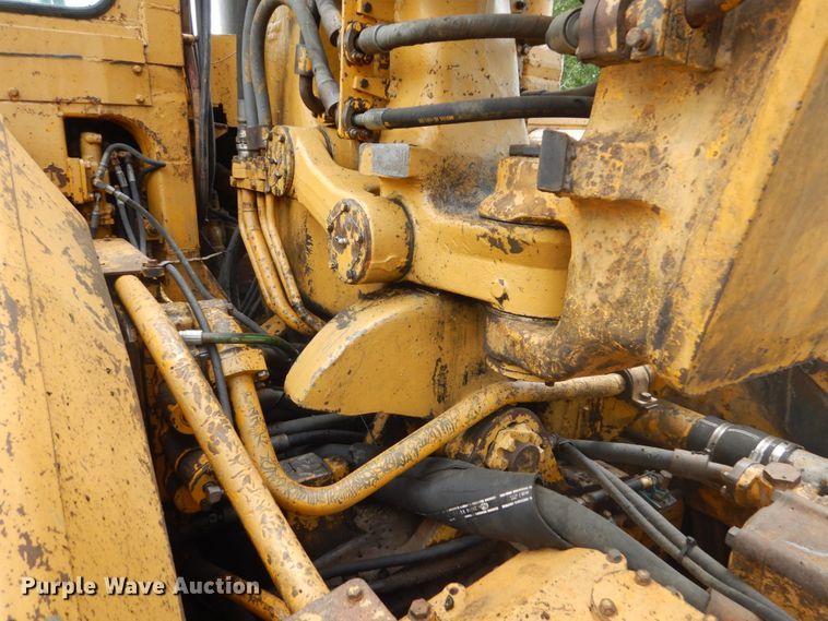image for item GA9038 1975 Caterpillar 627B  conventional scraper