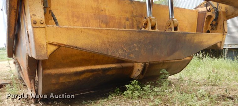 image for item GA9038 1975 Caterpillar 627B  conventional scraper