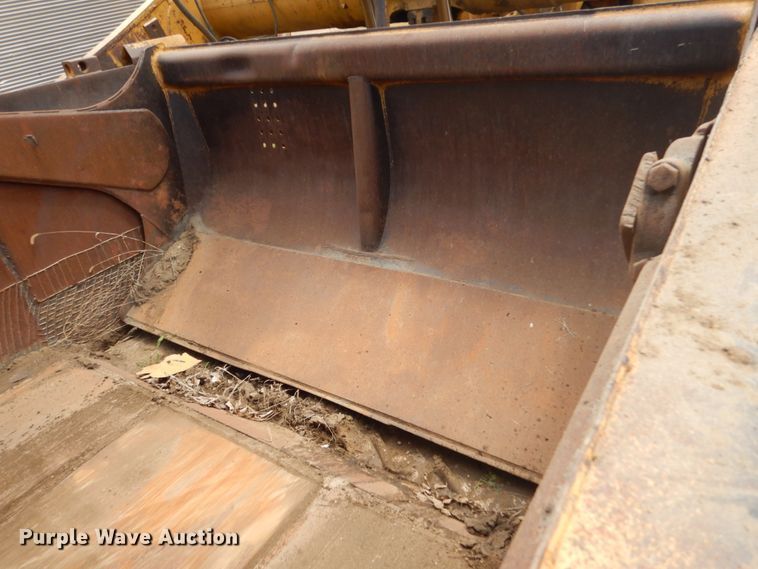 image for item GA9038 1975 Caterpillar 627B  conventional scraper