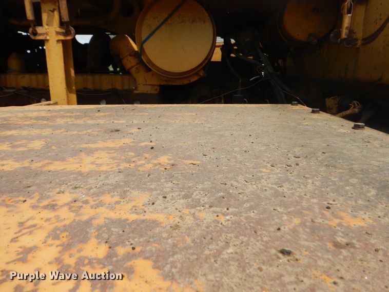 image for item GA9038 1975 Caterpillar 627B  conventional scraper