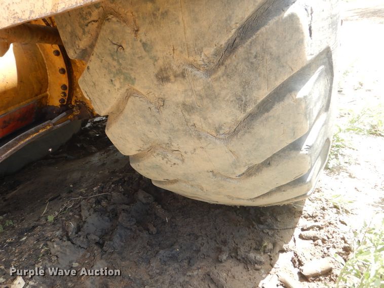 image for item GA9038 1975 Caterpillar 627B  conventional scraper