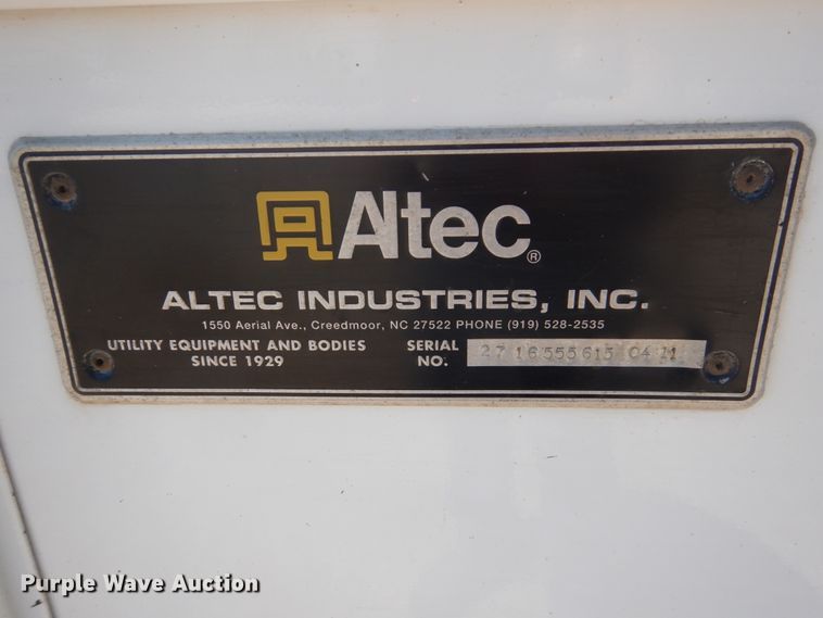 image for item GA9040 2011 Ford F550 Super Duty  bucket truck