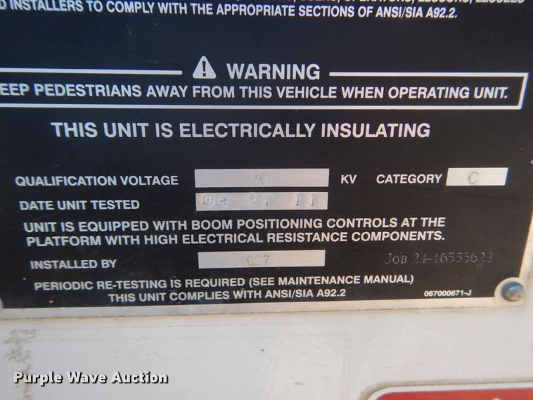 image for item GA9040 2011 Ford F550 Super Duty  bucket truck