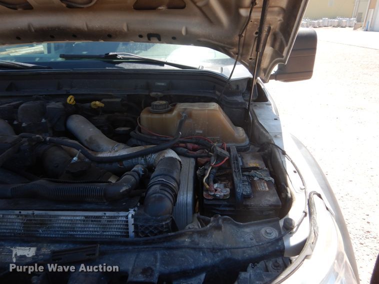 image for item GA9040 2011 Ford F550 Super Duty  bucket truck