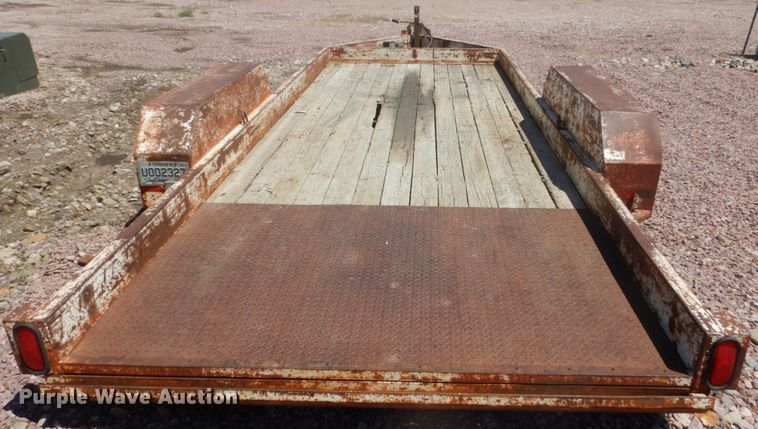 image for item GA9041 1996 utility trailer