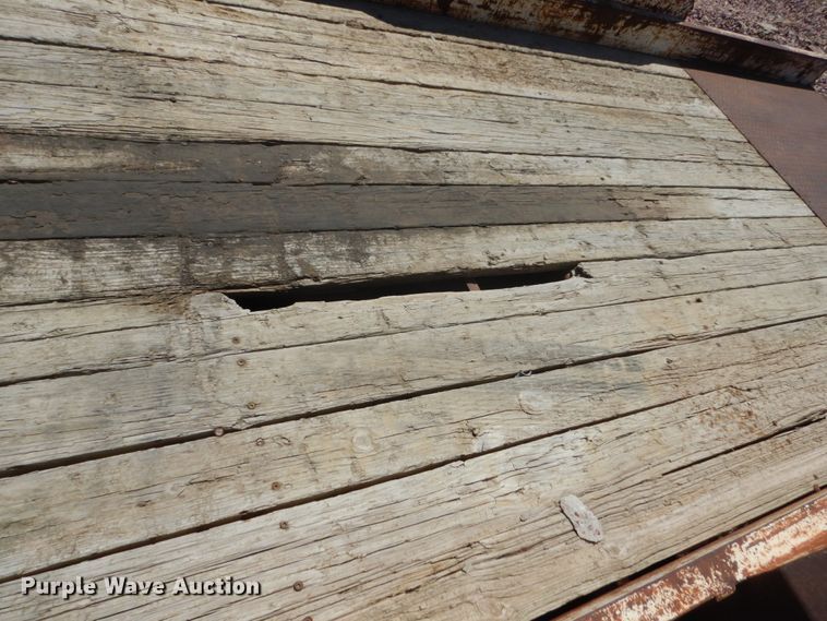 image for item GA9041 1996 utility trailer