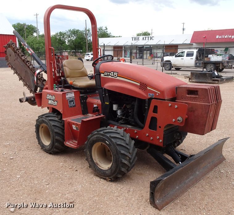 image for item GC9188 2014 Ditch Witch RT45  trencher