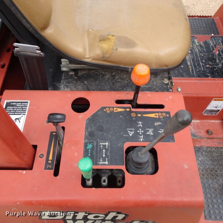 image for item GC9188 2014 Ditch Witch RT45  trencher