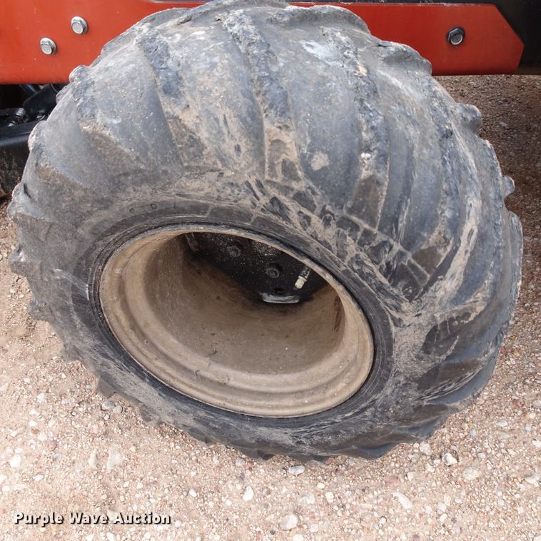 image for item GC9189 2013 Ditch Witch RT45  trencher