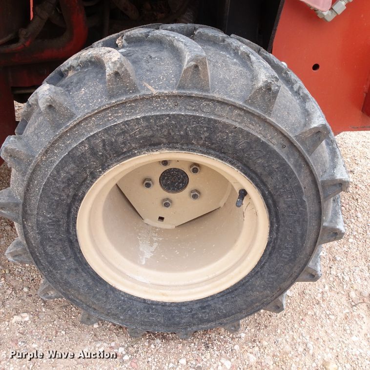 image for item GC9189 2013 Ditch Witch RT45  trencher