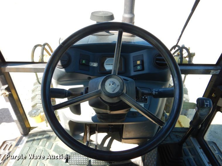 image for item GF9237 New Holland B95B  backhoe