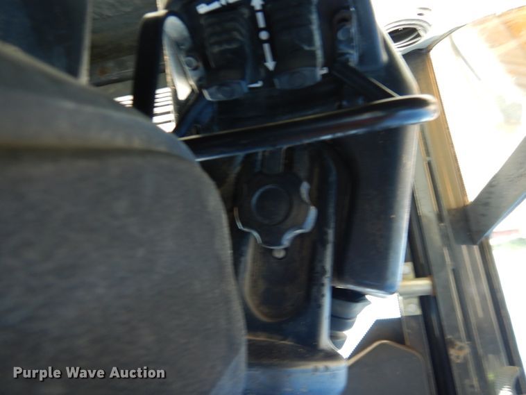 image for item GF9237 New Holland B95B  backhoe