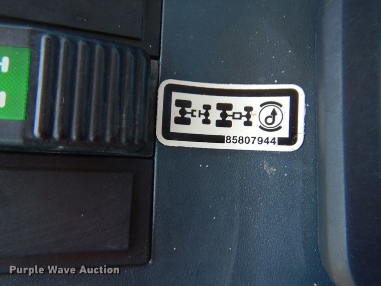 image for item GF9237 New Holland B95B  backhoe