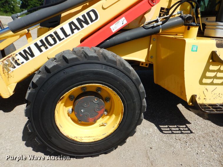 image for item GF9237 New Holland B95B  backhoe