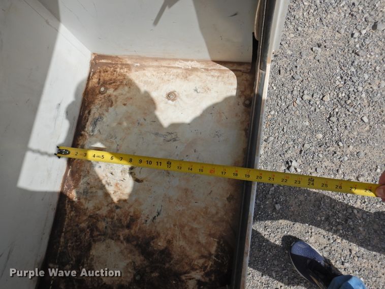 image for item GN9909 2016 Ford F550 Super Duty  bucket truck