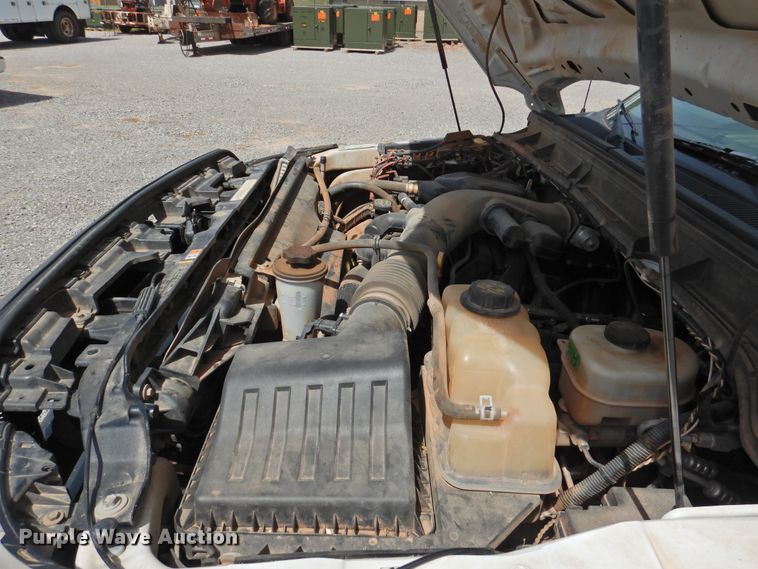 image for item GN9909 2016 Ford F550 Super Duty  bucket truck