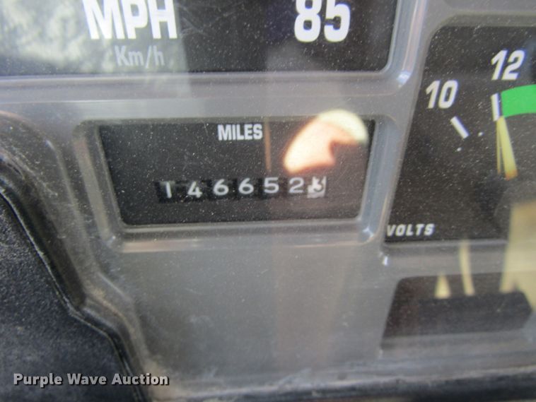 image for item GQ9021 1991 International 4900   dump truck