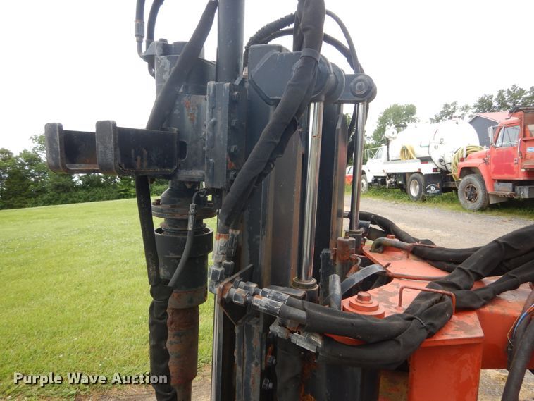 image for item GV9056 2000 Ditch Witch JT4020 Mach 1  directional boring unit