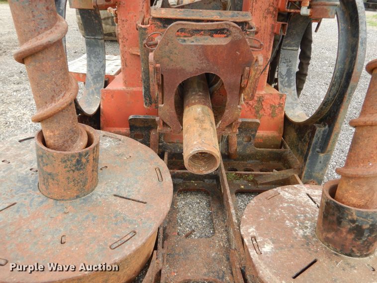 image for item GV9056 2000 Ditch Witch JT4020 Mach 1  directional boring unit