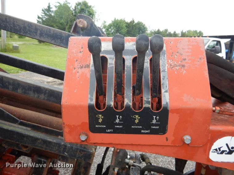 image for item GV9056 2000 Ditch Witch JT4020 Mach 1  directional boring unit