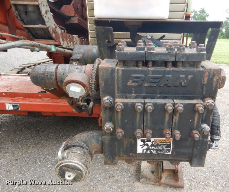 image for item GV9056 2000 Ditch Witch JT4020 Mach 1  directional boring unit