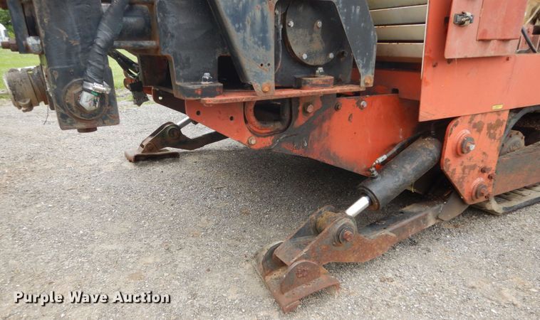 image for item GV9056 2000 Ditch Witch JT4020 Mach 1  directional boring unit