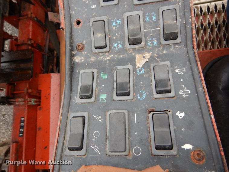 image for item GV9056 2000 Ditch Witch JT4020 Mach 1  directional boring unit