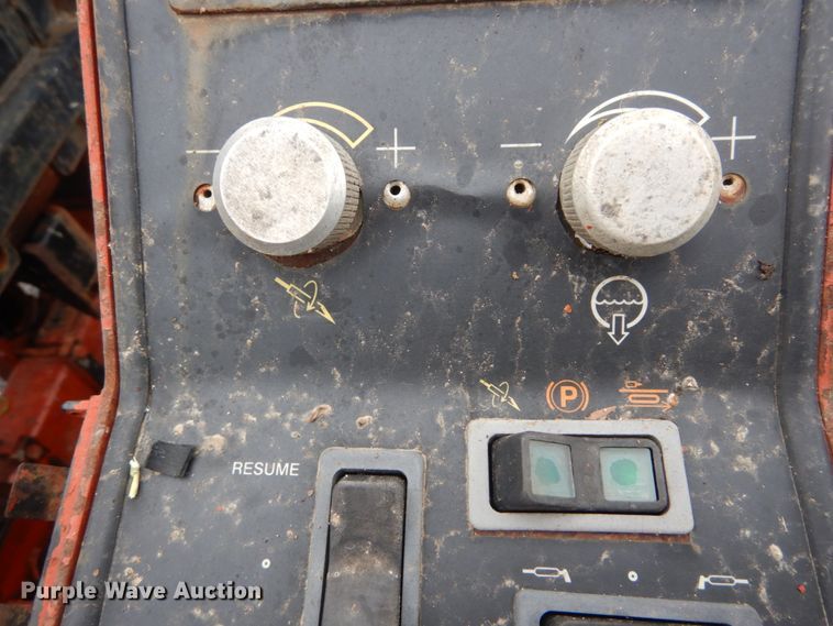 image for item GV9056 2000 Ditch Witch JT4020 Mach 1  directional boring unit