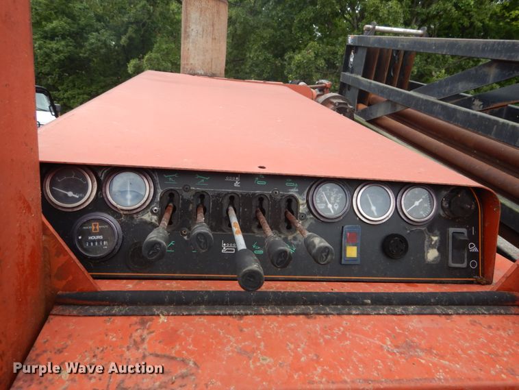 image for item GV9056 2000 Ditch Witch JT4020 Mach 1  directional boring unit