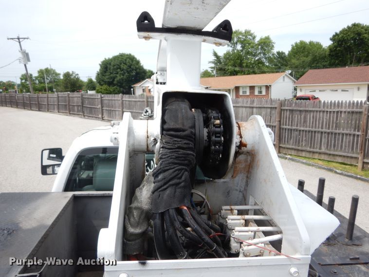 image for item GV9061 2011 Ford F550 Super Duty XL  bucket truck